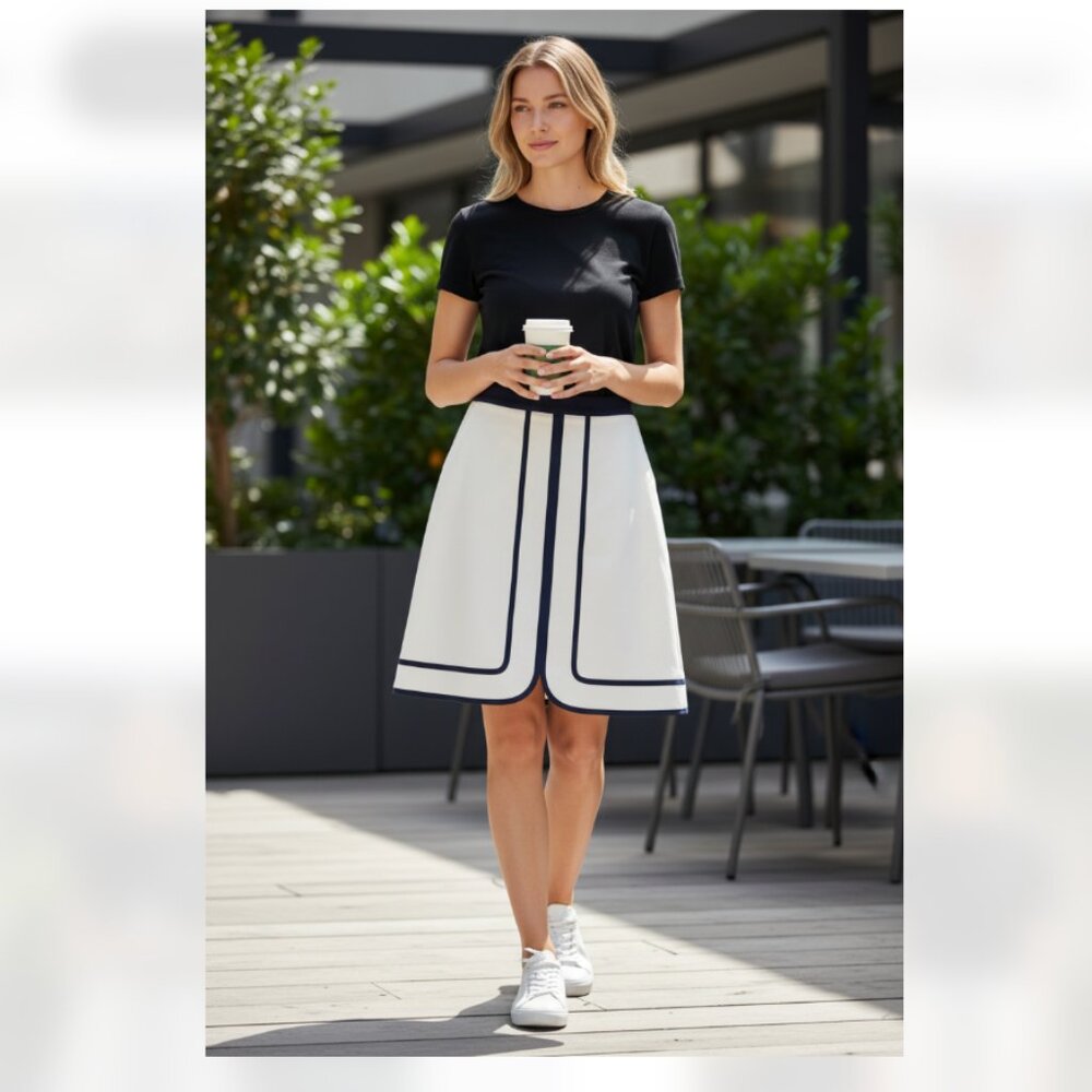 NWT J. McLaughlin Marf Skirt Ivory and Navy Pencil Skirt size 0